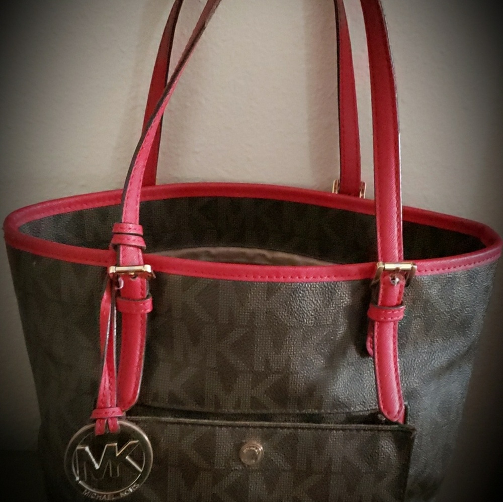AUTHENTIC Michael Kors Handbag and Card Wallet
